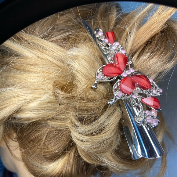 Lot of 5 New, unused, fancy hair clips. Includes 5 - Picture 5 of 8